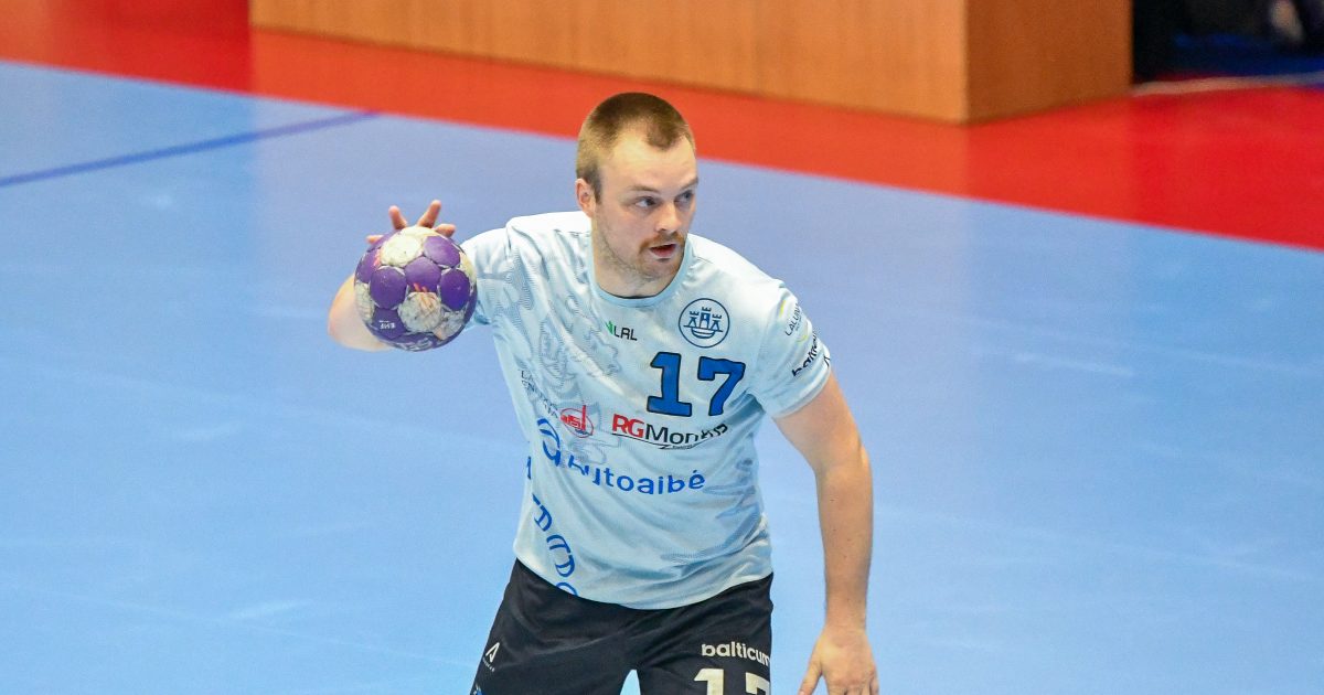 HC Dragūnas Klaipėda Secures Convincing 35:27 Victory Over Viljandi HC