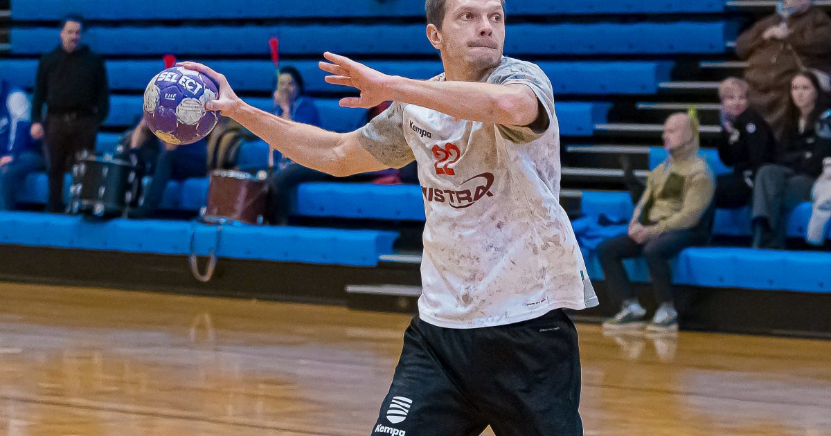 Mistra Pull Away in Second Half to Defeat VHC Šviesa 32:25